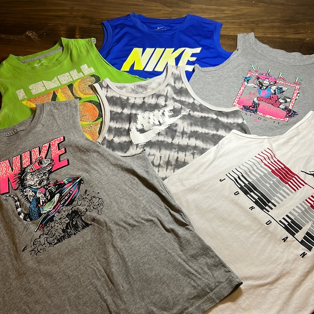 NIKE JORDAN SET OF 6 TANKS BOYS SIZE LARGE